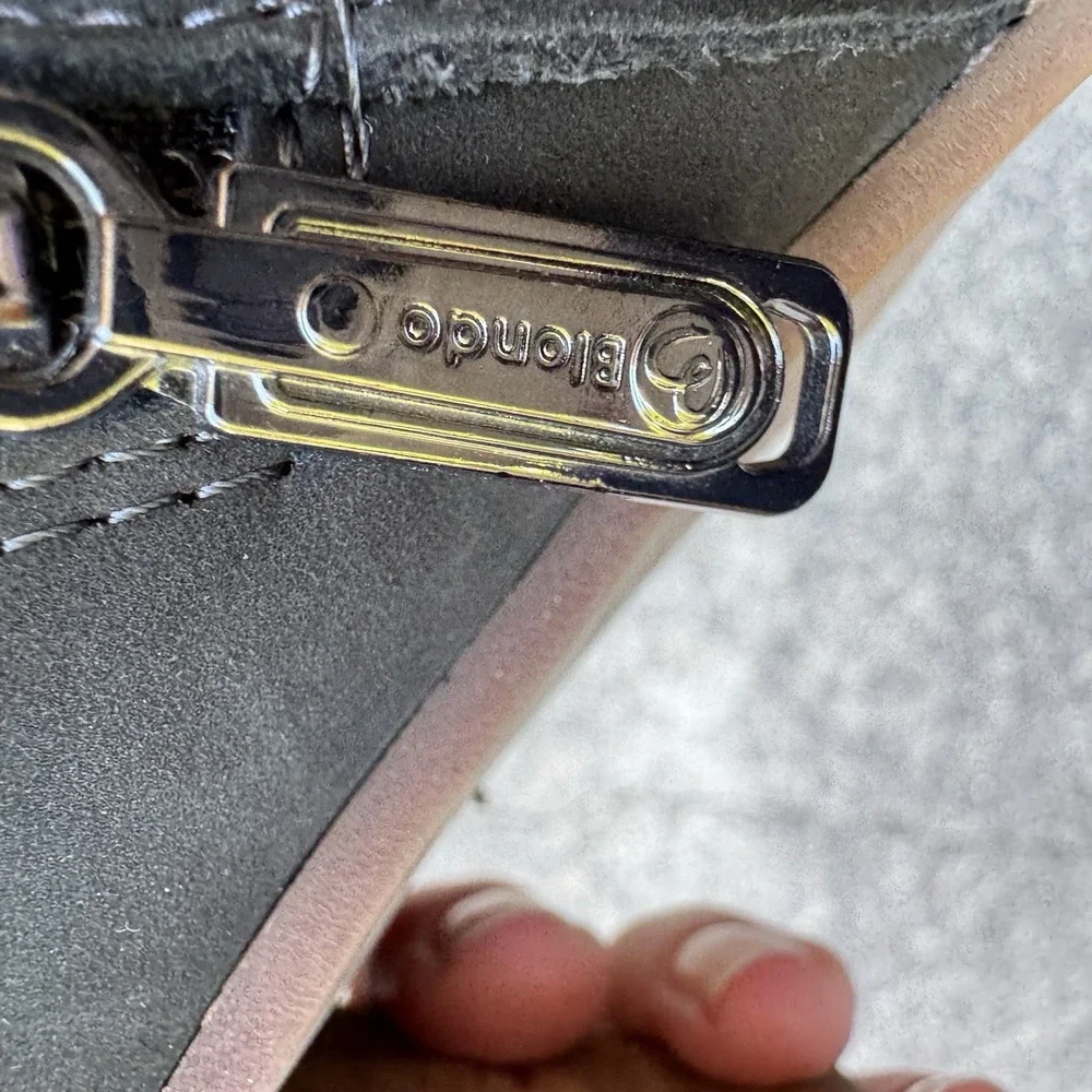 Blondo Norma Womens Sz 10 M Slate Grey Nubuck Waterproof Heeled Bootie *Peeling* - Picture 10 of 14